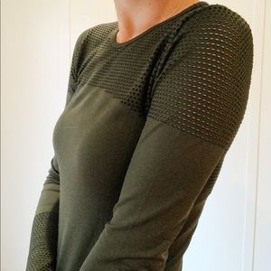 SculptKnit Fabletics Top